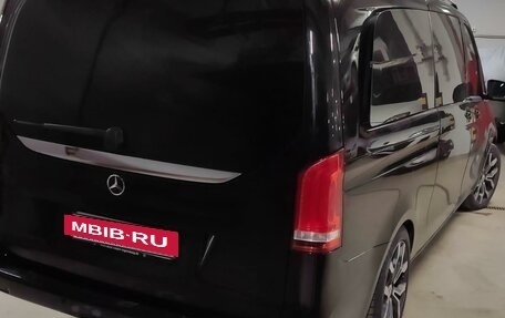 Mercedes-Benz V-Класс, 2019 год, 6 300 000 рублей, 5 фотография