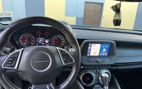 Chevrolet Camaro VI, 2020 год, 3 900 000 рублей, 6 фотография