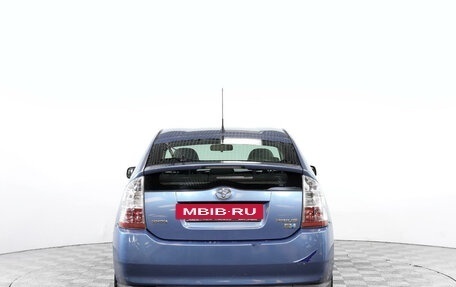 Toyota Prius, 2006 год, 864 000 рублей, 4 фотография