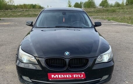 BMW 5 серия, 2003 год, 700 000 рублей, 3 фотография