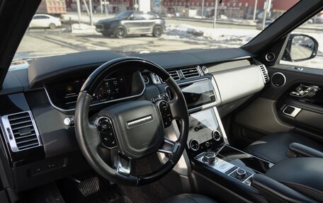 Land Rover Range Rover IV рестайлинг, 2019 год, 8 700 000 рублей, 13 фотография