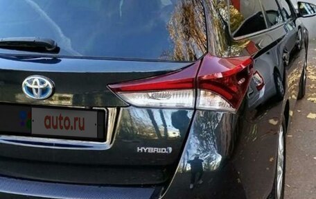 Toyota Auris II, 2017 год, 1 870 000 рублей, 24 фотография