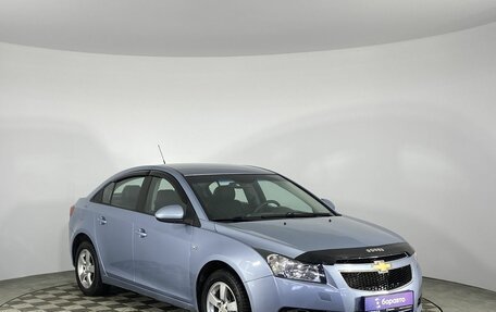 Chevrolet Cruze II, 2010 год, 695 000 рублей, 2 фотография