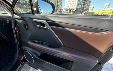 Lexus RX IV рестайлинг, 2019 год, 5 500 000 рублей, 22 фотография
