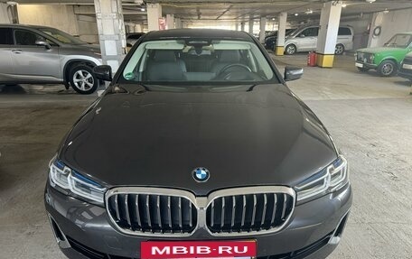 BMW 5 серия, 2020 год, 5 999 000 рублей, 5 фотография