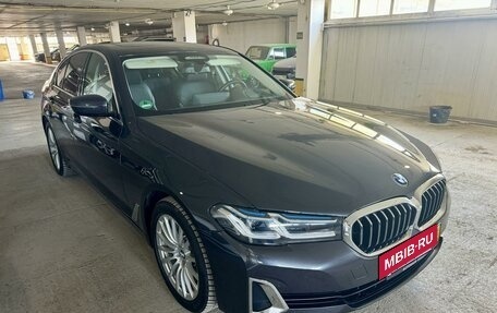BMW 5 серия, 2020 год, 5 999 000 рублей, 4 фотография