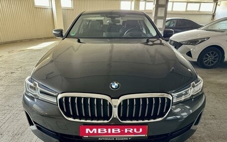 BMW 5 серия, 2020 год, 5 999 000 рублей, 11 фотография