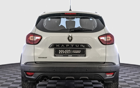 Renault Kaptur I рестайлинг, 2018 год, 1 175 000 рублей, 6 фотография