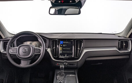 Volvo XC60 II, 2019 год, 4 400 000 рублей, 18 фотография
