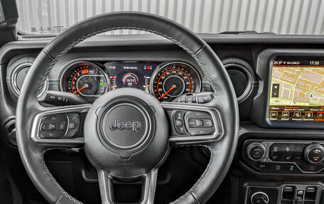 Jeep Wrangler, 2022 год, 6 990 000 рублей, 26 фотография