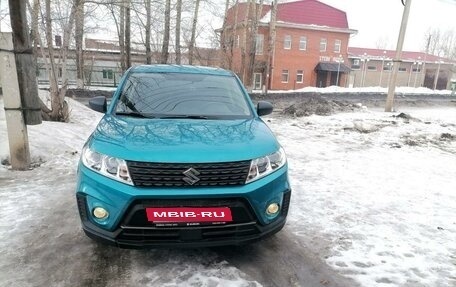Suzuki Vitara II рестайлинг, 2021 год, 2 000 000 рублей, 2 фотография