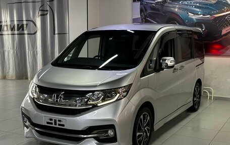 Honda Stepwgn IV, 2016 год, 2 299 000 рублей, 1 фотография