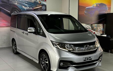 Honda Stepwgn IV, 2016 год, 2 299 000 рублей, 3 фотография