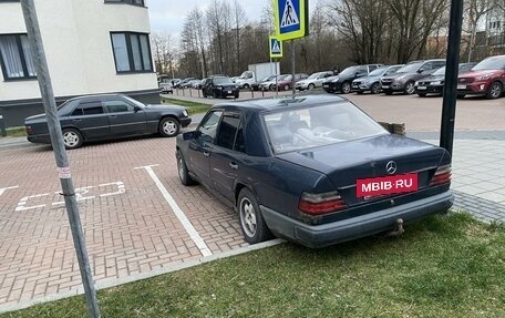 Mercedes-Benz W124, 1988 год, 165 000 рублей, 2 фотография