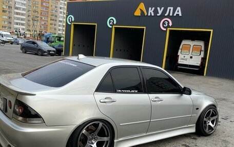 Toyota Altezza, 1999 год, 1 250 000 рублей, 12 фотография