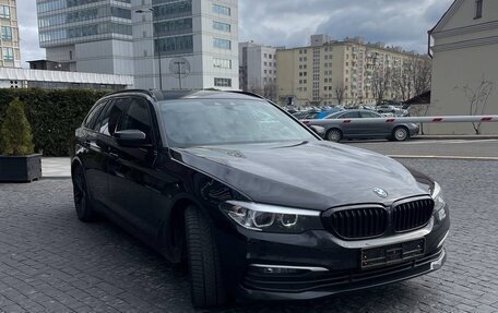 BMW 5 серия, 2020 год, 3 300 000 рублей, 3 фотография