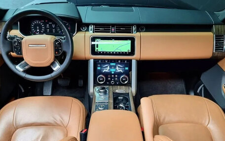 Land Rover Range Rover IV рестайлинг, 2021 год, 7 150 000 рублей, 6 фотография