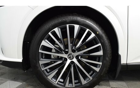 Lexus RX IV рестайлинг, 2023 год, 9 610 000 рублей, 18 фотография