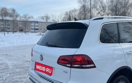 Volkswagen Touareg III, 2017 год, 3 190 000 рублей, 13 фотография