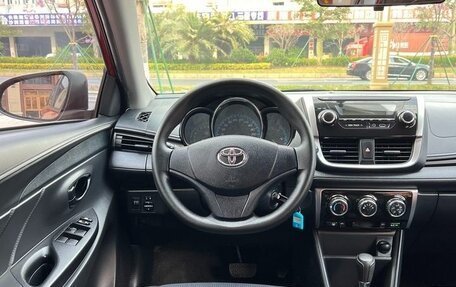 Toyota Yaris XP150 рестайлинг, 2019 год, 1 276 000 рублей, 10 фотография