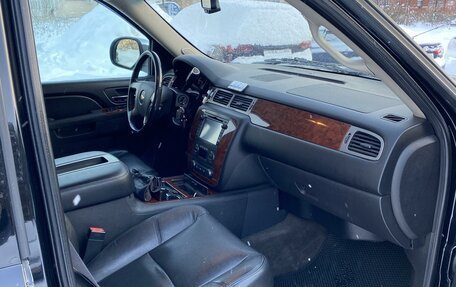 Chevrolet Tahoe III, 2012 год, 2 500 000 рублей, 14 фотография