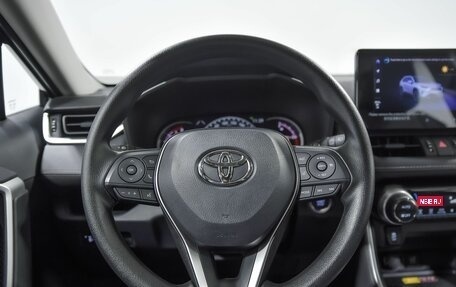 Toyota RAV4, 2023 год, 4 480 000 рублей, 8 фотография