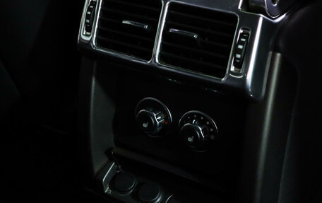 Land Rover Range Rover III, 2011 год, 2 250 000 рублей, 22 фотография