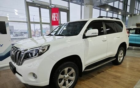 Toyota Land Cruiser Prado 150 рестайлинг 2, 2014 год, 3 865 000 рублей, 2 фотография