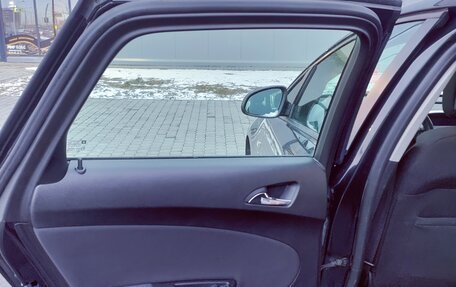 Opel Astra J, 2014 год, 1 000 000 рублей, 3 фотография