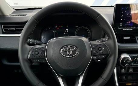 Toyota RAV4, 2023 год, 4 850 000 рублей, 19 фотография