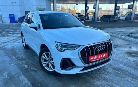 Audi Q3, 2018 год, 3 950 000 рублей, 2 фотография