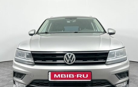Volkswagen Tiguan II, 2017 год, 2 549 000 рублей, 2 фотография