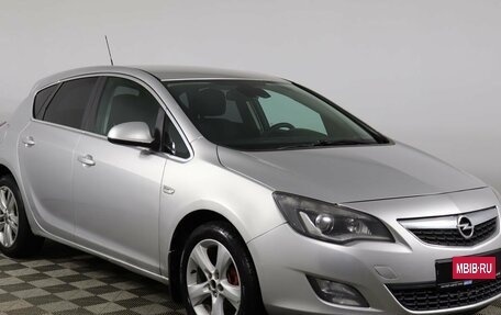 Opel Astra J, 2011 год, 675 000 рублей, 3 фотография