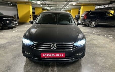 Volkswagen Passat B8 рестайлинг, 2020 год, 2 845 000 рублей, 2 фотография