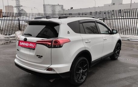 Toyota RAV4, 2019 год, 3 090 000 рублей, 6 фотография