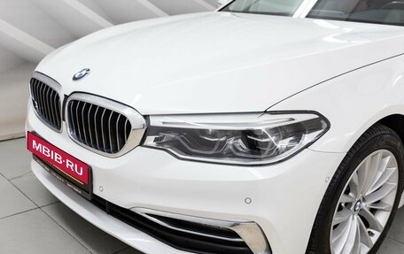 BMW 5 серия, 2019 год, 3 848 000 рублей, 11 фотография