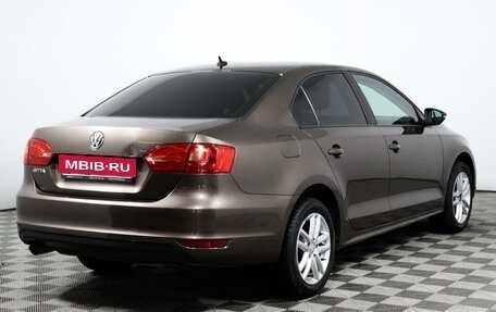 Volkswagen Jetta VI, 2012 год, 1 198 000 рублей, 5 фотография