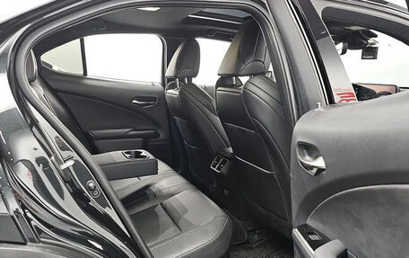 Lexus UX I, 2020 год, 3 340 000 рублей, 9 фотография