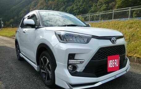Toyota Raize I, 2021 год, 1 085 000 рублей, 3 фотография