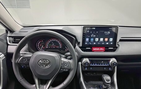 Toyota RAV4, 2023 год, 4 440 000 рублей, 12 фотография