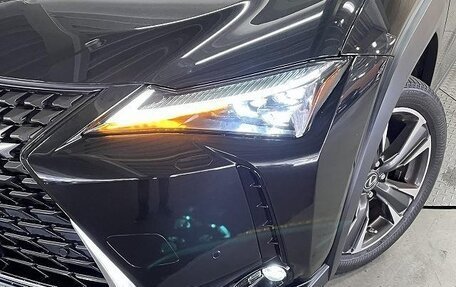 Lexus UX I, 2019 год, 2 350 000 рублей, 6 фотография