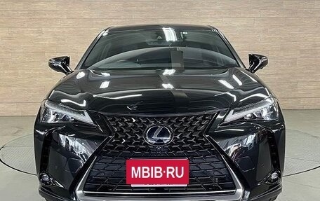 Lexus UX I, 2019 год, 2 350 000 рублей, 2 фотография