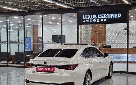 Lexus ES VII, 2021 год, 3 200 123 рублей, 2 фотография