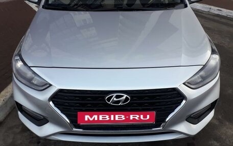 Hyundai Solaris II рестайлинг, 2018 год, 1 590 000 рублей, 2 фотография