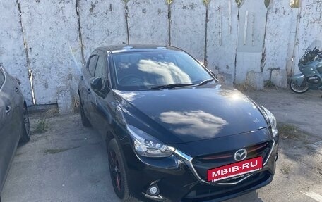 Mazda Demio IV, 2016 год, 1 250 000 рублей, 2 фотография