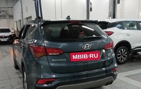 Hyundai Santa Fe III рестайлинг, 2018 год, 2 754 000 рублей, 3 фотография