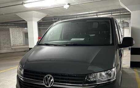 Volkswagen Transporter T6 рестайлинг, 2023 год, 5 798 000 рублей, 7 фотография