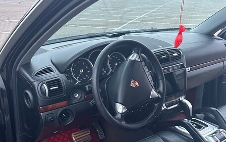Porsche Cayenne III, 2003 год, 640 000 рублей, 37 фотография