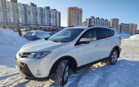 Toyota RAV4, 2014 год, 2 090 000 рублей, 4 фотография
