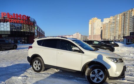 Toyota RAV4, 2014 год, 2 090 000 рублей, 7 фотография